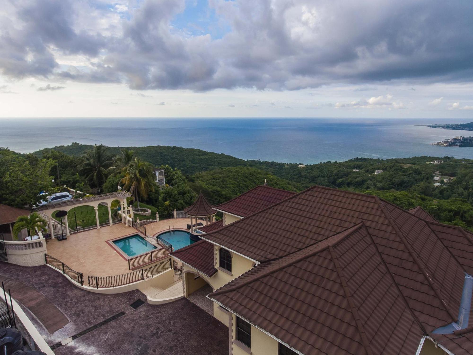 Clarridge View Guesthouse 蒙特哥贝 外观 照片